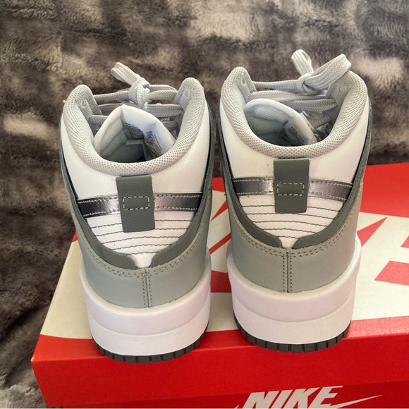 SOLD - Picture 3 of 5